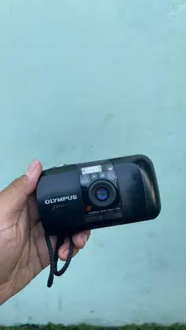 Kamera Analog Olympus Mju-1