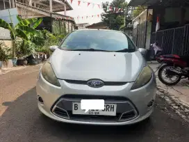 Ford Fiesta S manual 2012
