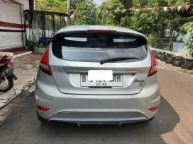 Ford Fiesta S manual 2012