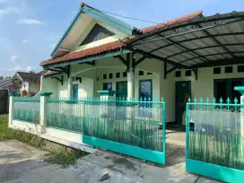 Disewakan Rumah Dengan Isinya Komplek Taman Cileunyi