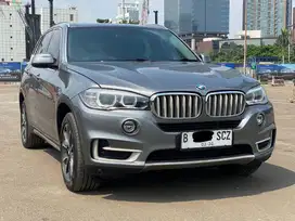 BMW X5 XDRIVE3.5i XLINE BENSIN DIJUAL CEPAT TERMURAH