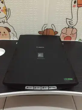 DIJUAL : SCANNER CANON CANOSCAN LIDE 100