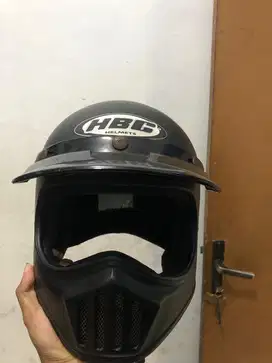 Hlem HBC hitam dop