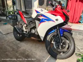 CBR 150R Fi CBU