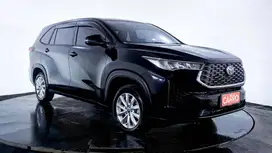 Toyota Innova Zenix 2.0 V AT 2022 Hitam