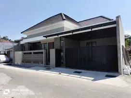 Rumah Mewah Cantik dekat Pasar Jangkang & Kampus UII Jogja