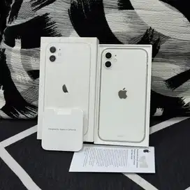 iPhone 11 White 128 GB iBox