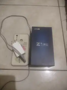 Vivo Z1 Pro 6/128GB