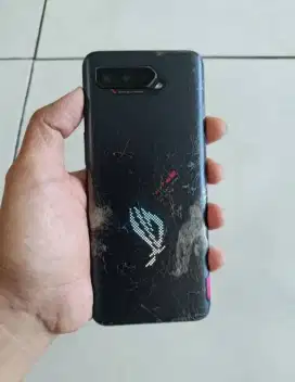 Asus rog 5 minus asal skr 1,6 bisa TT