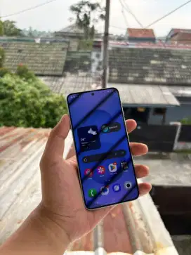 Samsung Galaxy S25 12/512gb SEIN