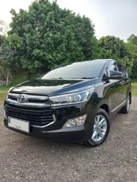 Toyota Innova Reborn 2.4 V 2019 (low KM)