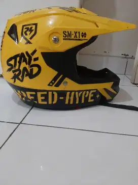 Helm trail RSV orca yellow
