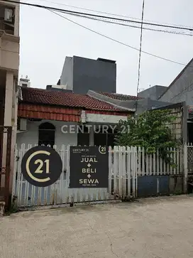 Rumah Tua Hitung Tanah Dekat Kelapa Kopyor Yn