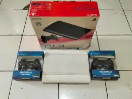 PS3  superslim 500gb