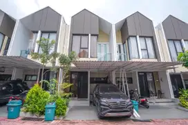 Rumah 2 Lt SHM Hadap Utara dekat Pintu TOL Cibubur 2 Siap KPR J-35095