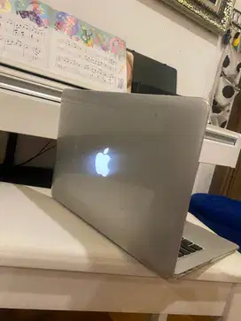 Mac Book Air 13inc 2015