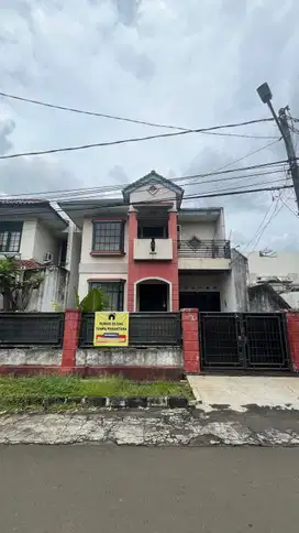 Rumah LT 260 SHM 9 Menit ke Grand Galaxy Park Bebas Banjir J-33035