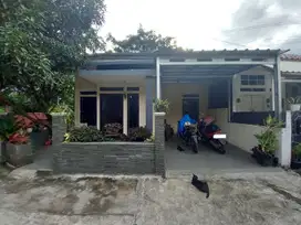 Rumah SHM Siap Huni 19 menit ke Stasiun Depok Dibantu KPR J-33001