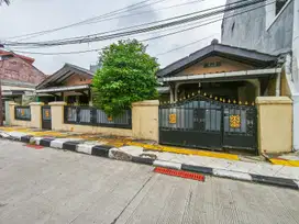 Rumah SHM Luas 10 Menit ke Gerbang Tol Kukusan 3 Dibantu KPR J-30420