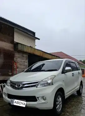 AVANZA G 1.3 MANUAL SUPEERRR