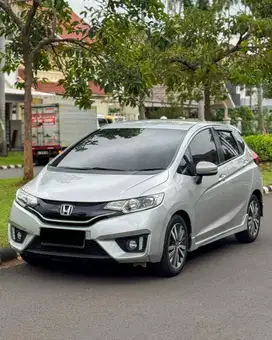 Honda Jazz RS Silver 2014 Tdp Murmer Ori Menarik Bu Antik Baru Simpan