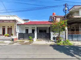 Rumah 15 Menit ke Terminal Bubulak SHM Siap Huni Dibantu KPR J-35073