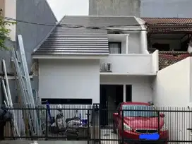 Rumah 8 menit ke Trans Studio Mall Cibubur SHM Dibantu KPR J-34553