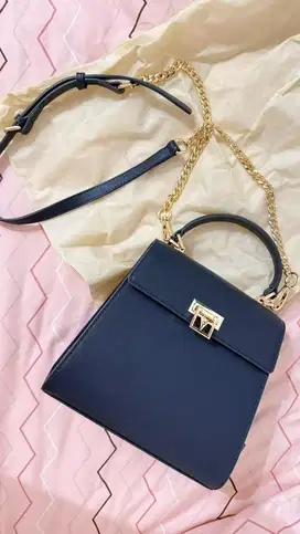 Preloved Valentino Rudy
