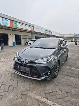 Toyota Yaris S TRD 2020 AT Matic Joker Abu Abu KM 17 ribu