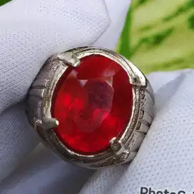 Red blood spinel est 7ct dim 12*9 ring alfaka size 8