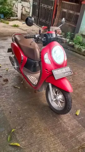 Scoopy prestige 2021
