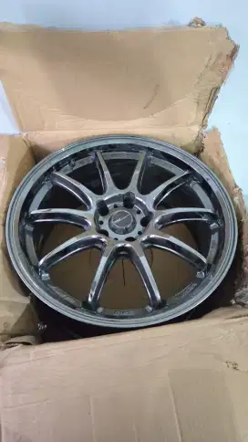 Velg Work emotion ZR10 Ring 18 Second kondisi mulus 95 persen