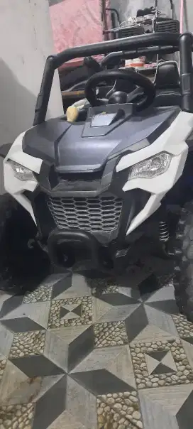 Mobil aki anak bekas tapi masih bisa di pakai dgn normal