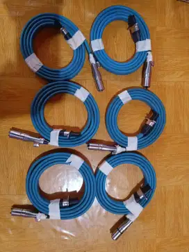 Kabel pompa satelit