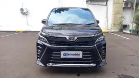 DP 5% Toyota Voxy 2.0 Bensin-AT 2020 EZA