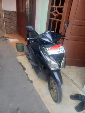 Jual vario 125 cbs iss old 2013