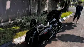 Harley davidson road glide special FLTRX 2021