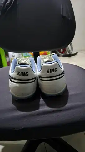 Dijual sepatu bola puma
