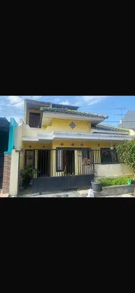 Rumah malang kota depan masjid bisa TT dengan mobil inova reborn