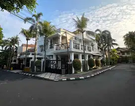 Jual Rumah Mewah Modern Minimalis di Pesona Khayangan Depok