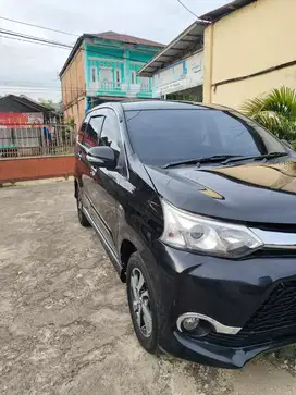 Dijual avanza veloz 1.5 matic 2017
