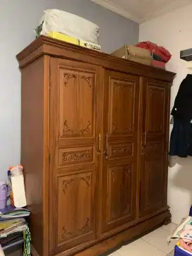 Lemari jati asli 3 pintu
