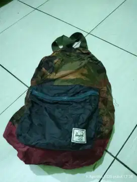 Herschel classic backpack 26L Loreng