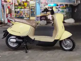 SEPEDA LISTRIK MODEL VESPA VARILUX PRO DISKON HINGGA 10% TANPA SYARAT