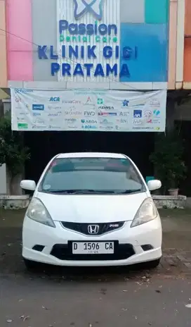 Jual Honda Jazz RS matic 2010