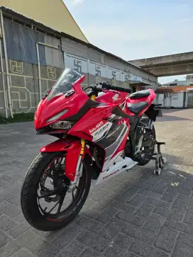 Honda CBR 150RR Red Racing 2021