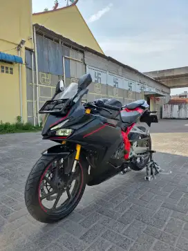 Honda New CBR 250RR Hitam 2025