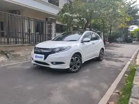 TDP 10JT Honda HR-V 1.8 Prestige Bensin-AT Putih 2016