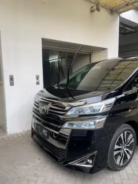 Vellfire 2018 istimewa