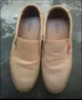 JUAL LBH MURH SEPATU PANTOFEL KIKKERS ORI MSH BGS GAK RSK GAK SBK